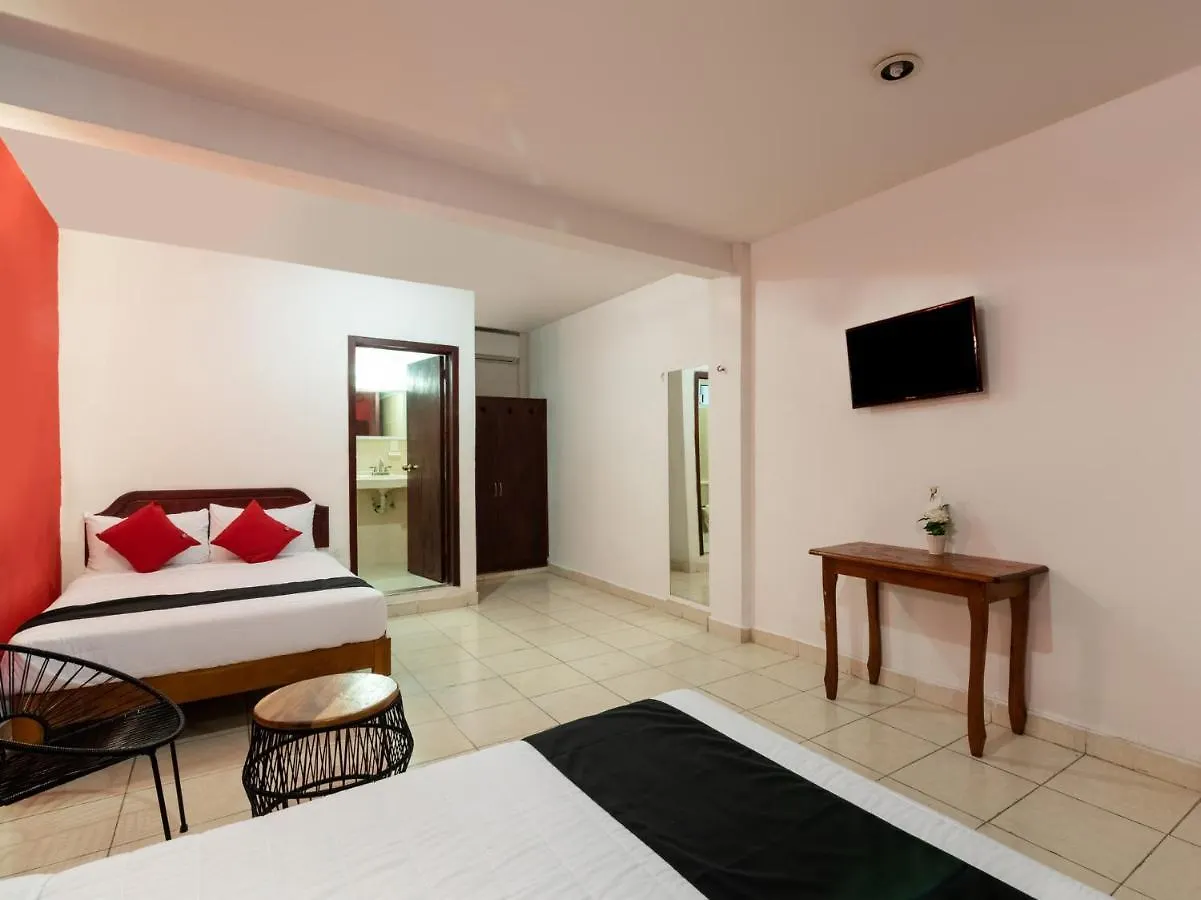 Capital O Hotel El Faisan Y El Venado Playa del Carmen